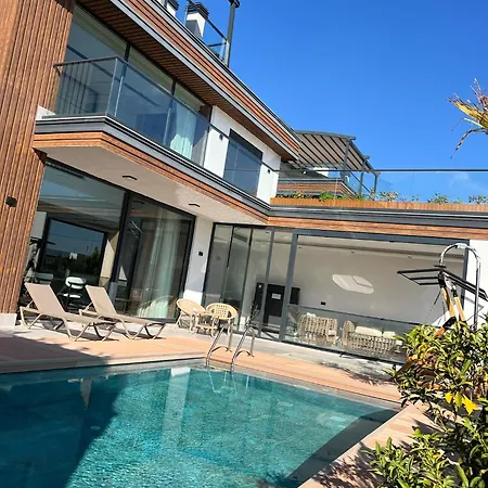 Villa 5-bedroom With Pool & Sauna Dosemealti